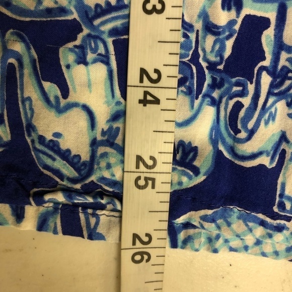 Lilly Pulitzer WILLA TUNIC TOP Women's Size Small Blue White Elephant - Picture 8 of 8